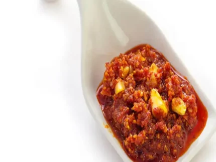 রসুনের আচার